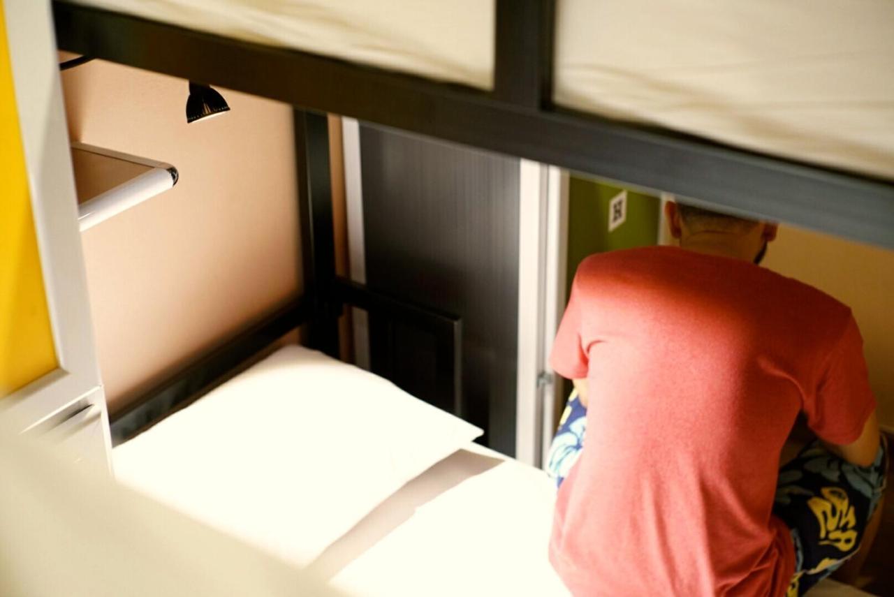 Urban Hostal *